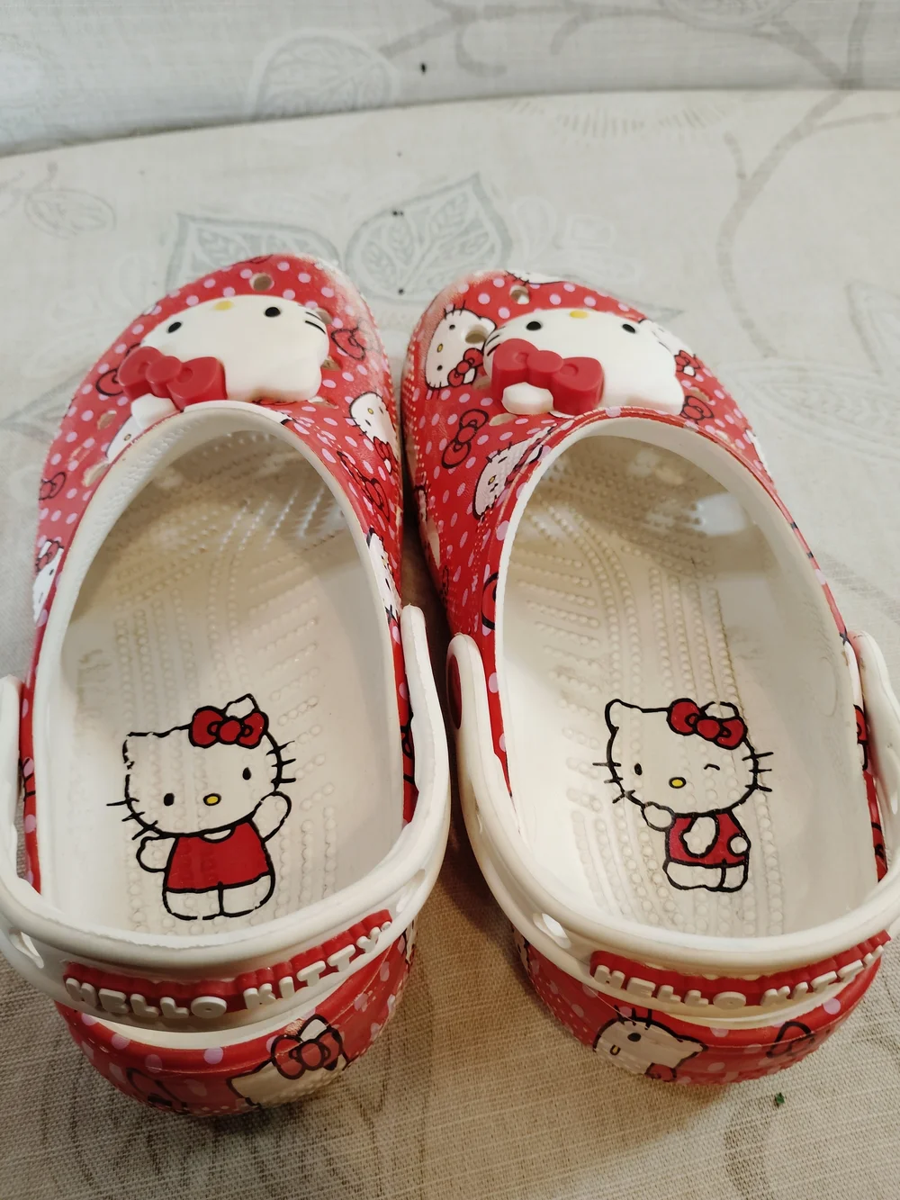 Hello Kitty Red Kids Slip-On Clogs